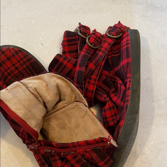 Booties - Picture 2 of 3